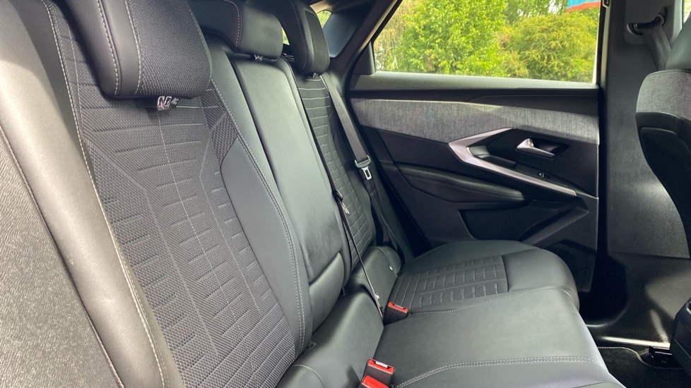 Peugeot 3008 Active Grey #16