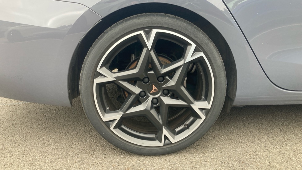 Cupra Leon 1.5 Etsi V2 Hatchback Hybrid Dsg Euro 6 KW25VCT Black #33