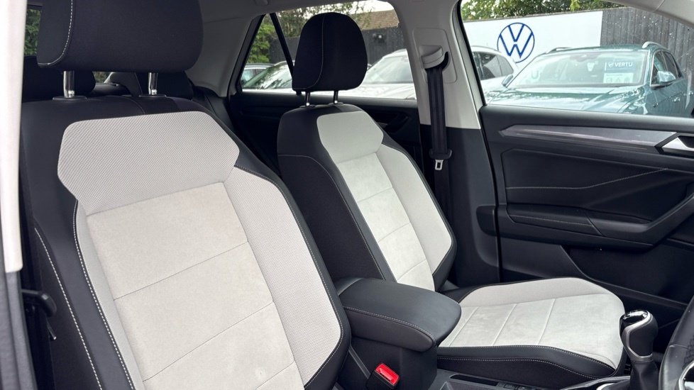 Volkswagen T-Roc Suv Blue #42