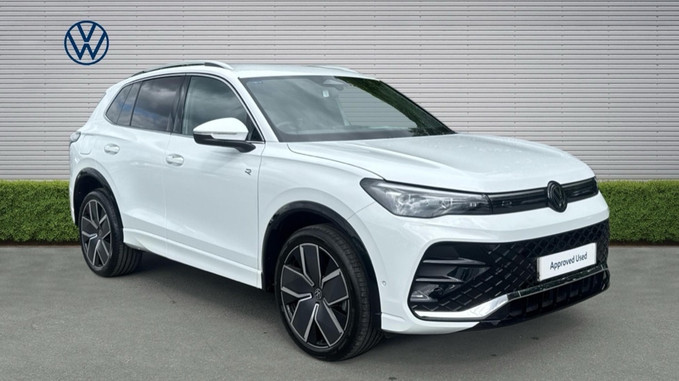 Volkswagen Tiguan R-line White