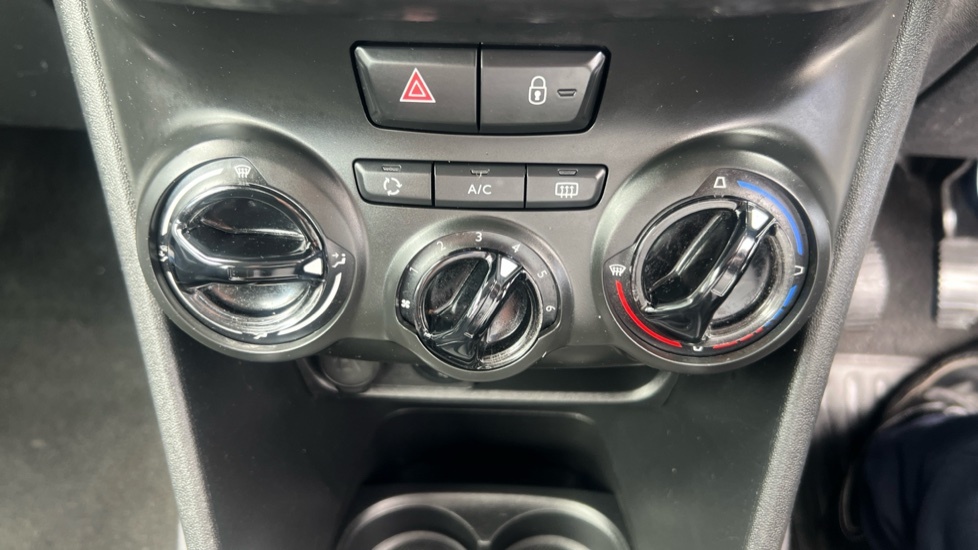 Peugeot 2008 1.2 Puretech Green #30