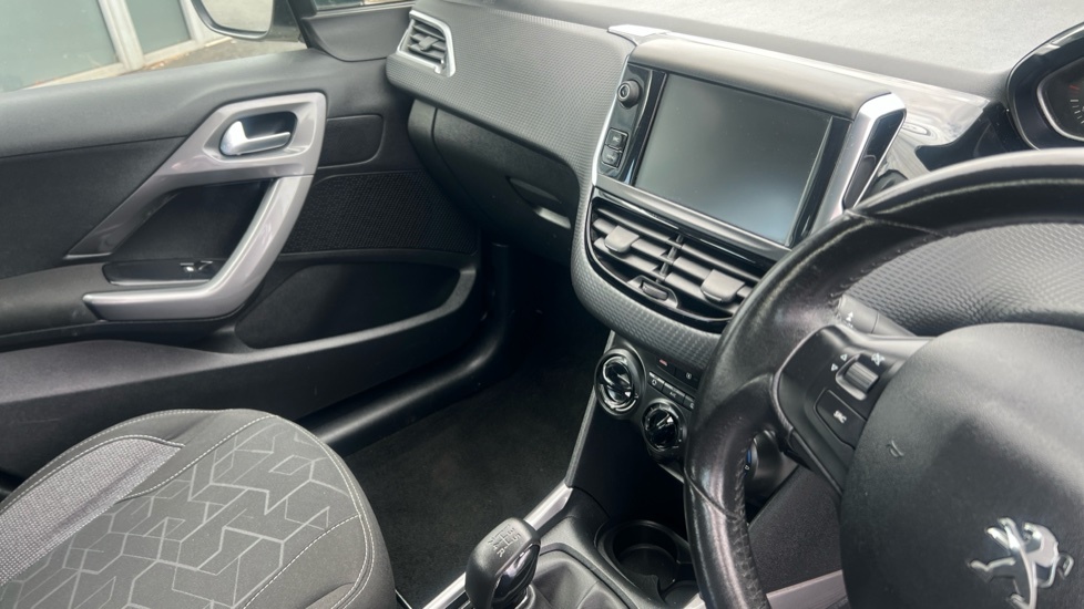 Peugeot 2008 1.2 Puretech Green #15
