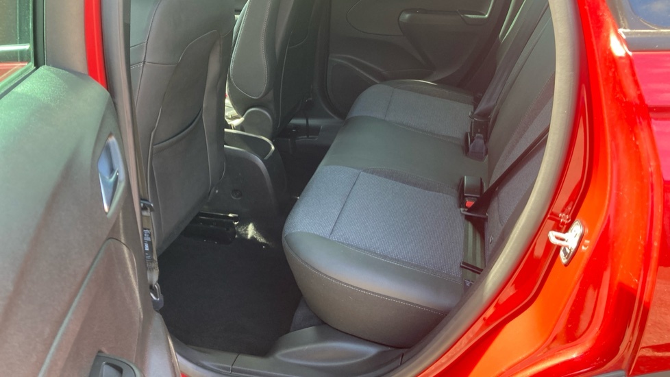 Vauxhall Crossland Ultimate Blue #16