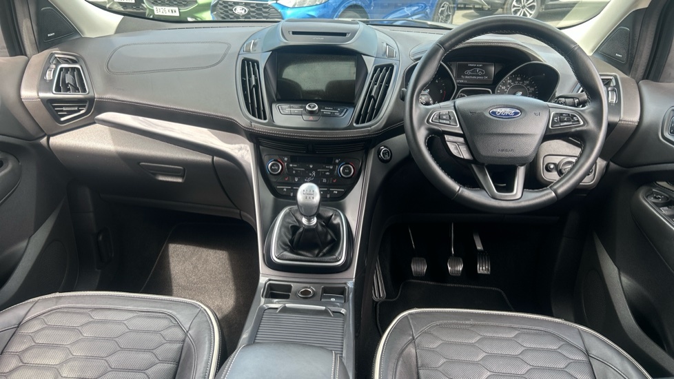 Ford Kuga 2.0 Tdci 180 Titanium X 2018 Red #14