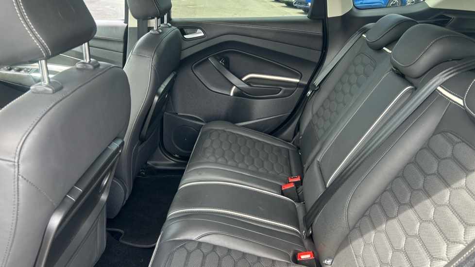 Ford Kuga 2.0 Tdci 180 Titanium X 2018 Red #20