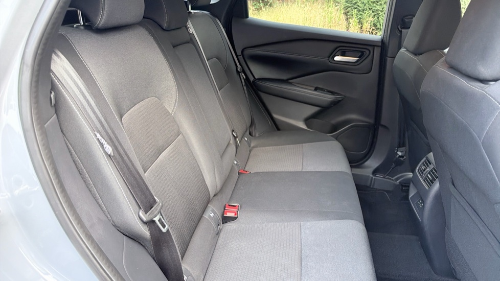 Nissan Qashqai Dig-t Acenta Premium Blue #38