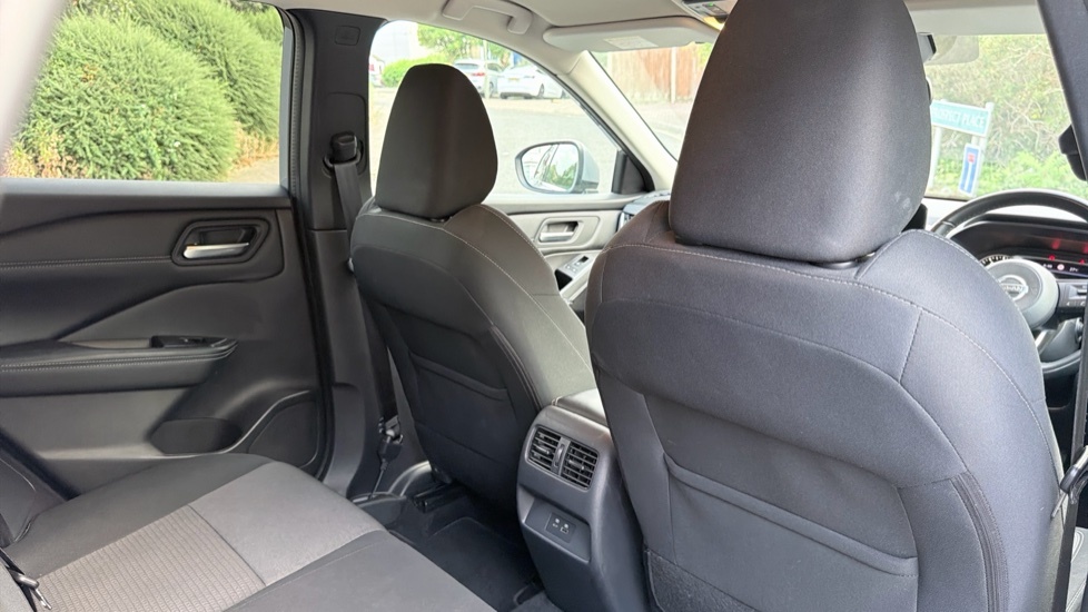 Nissan Qashqai Dig-t Acenta Premium Blue #43