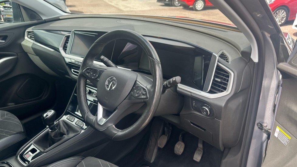 Vauxhall Grandland Ultimate Black #11