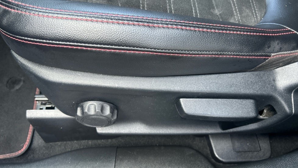 Ford Kuga 2.5 Phev St-line X Edition Cvt Black Pack Grey #43