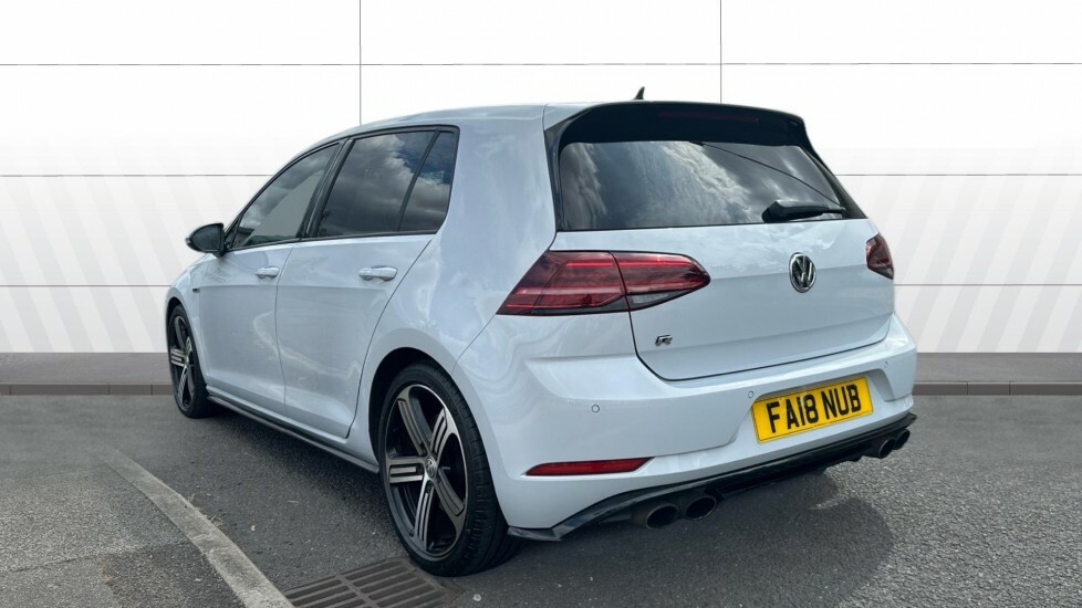 Volkswagen Golf R Silver #2