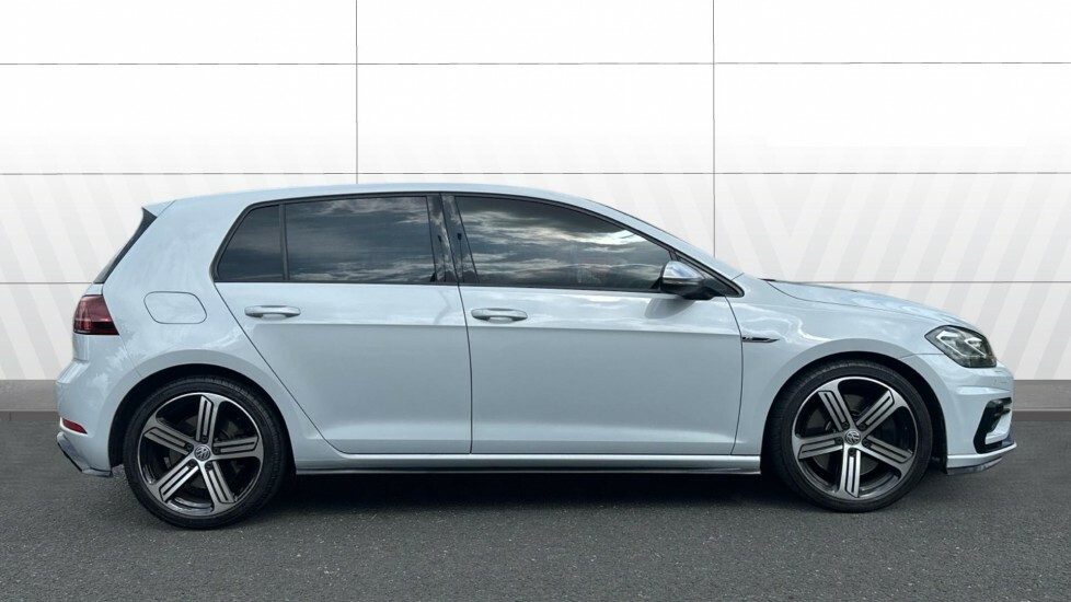 Volkswagen Golf R Silver #5