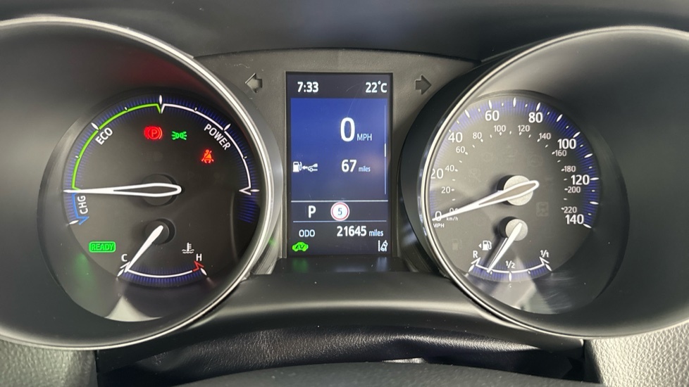 Toyota C-Hr Design White #11