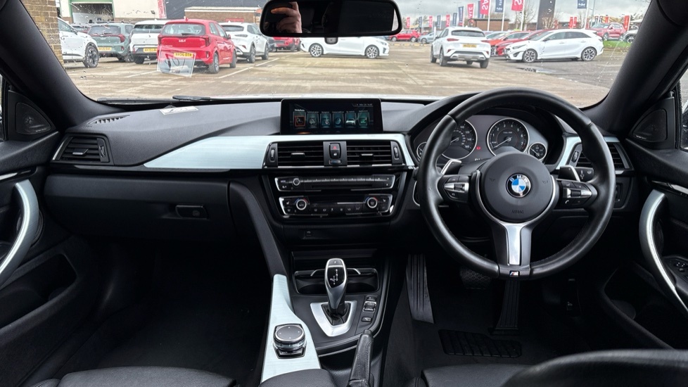 BMW 4 Series 435D M Sport White #10