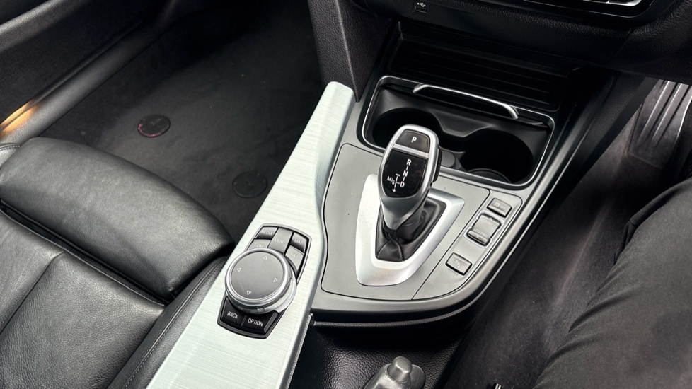 BMW 4 Series 435D M Sport White #13