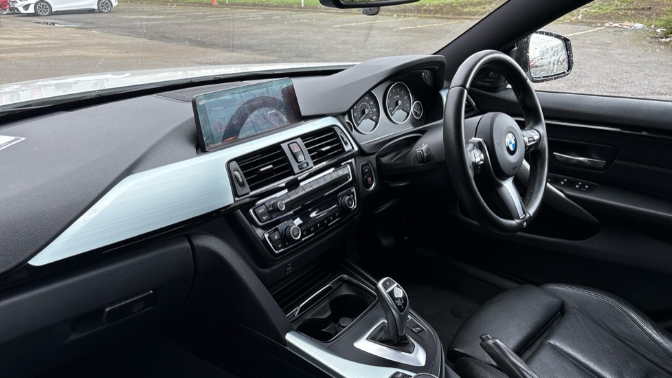 BMW 4 Series 435D M Sport White #9