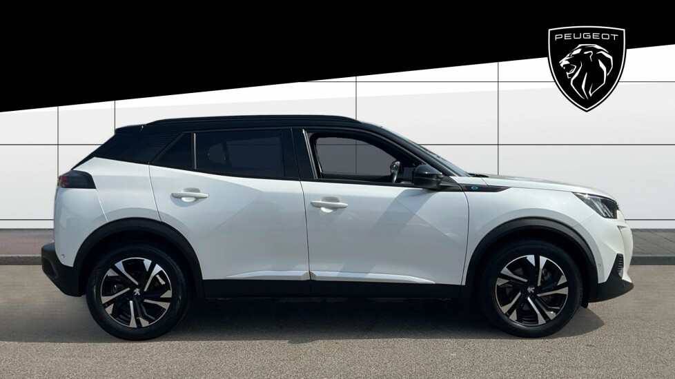 Peugeot e-2008 Gt White #5