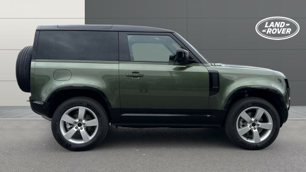 Land Rover Defender 90 X-dynamic Se Green #5