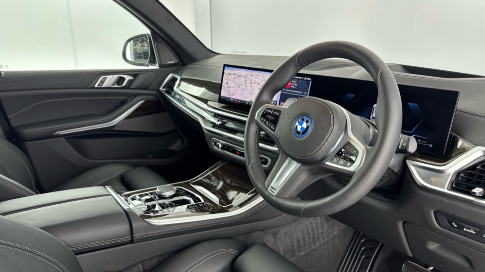 BMW X5 M M Sport White #6