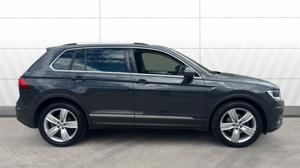 Volkswagen Tiguan Match CK20XLT Grey #5