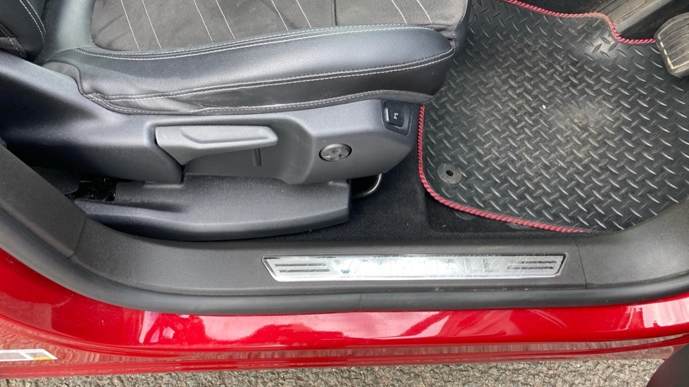 Vauxhall Grandland Ultimate Black #47