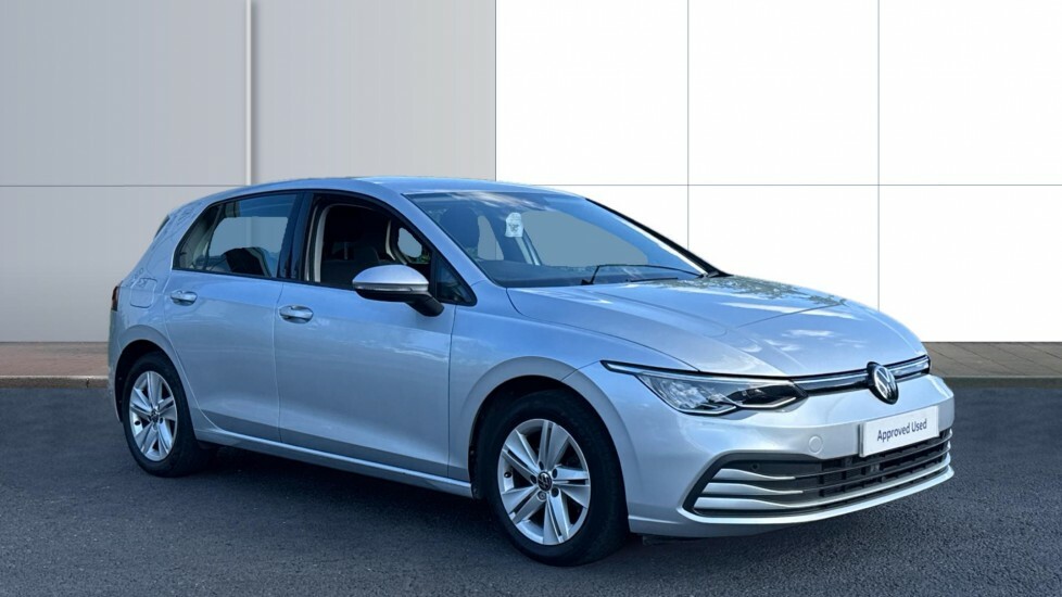 Volkswagen Golf Life Silver
