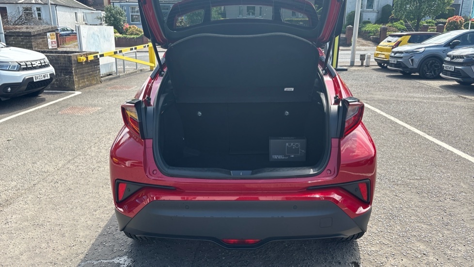 Toyota C-Hr 1.8L Dynamic Blue #4