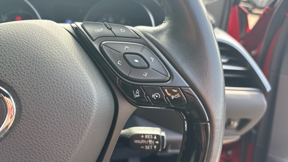 Toyota C-Hr 1.8L Dynamic Blue #57