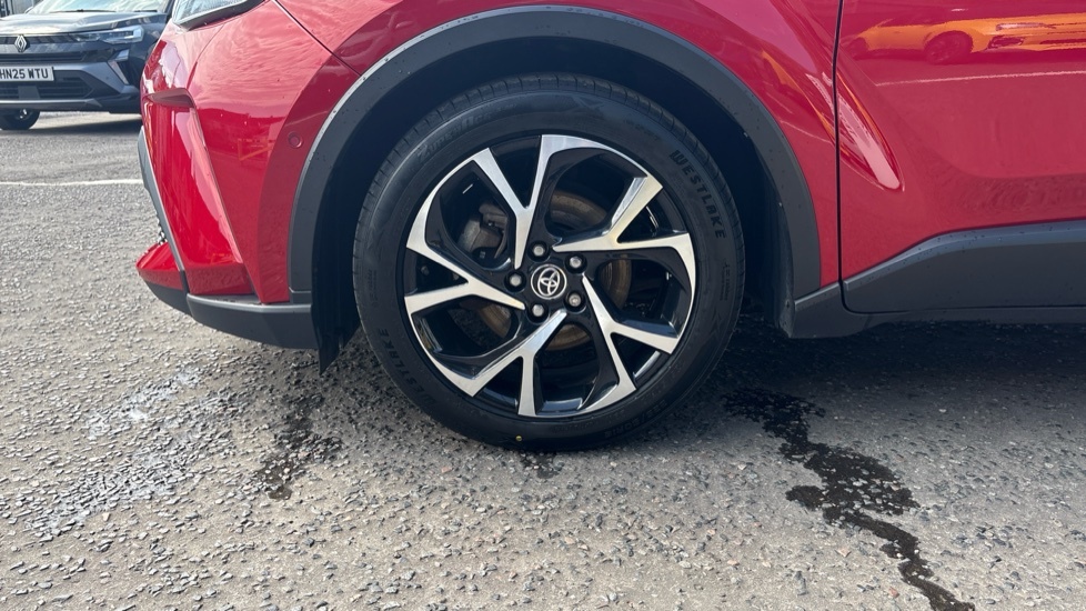 Toyota C-Hr 1.8L Dynamic Blue #33