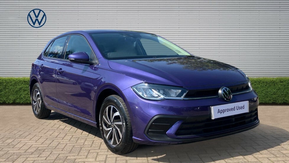 Volkswagen Polo Life Purple