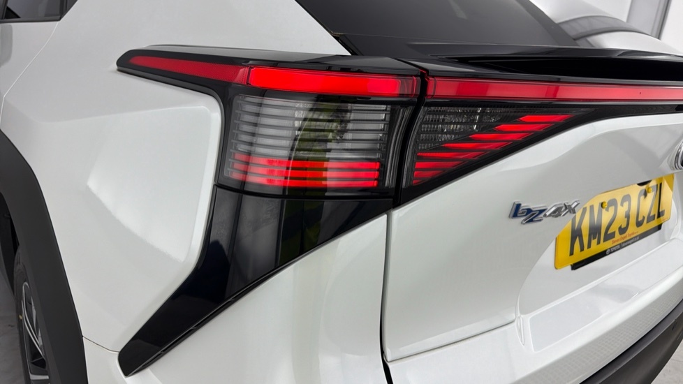 Toyota bZ4X Vision Black #20