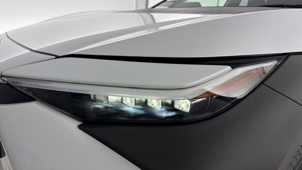 Toyota bZ4X Vision Black #19