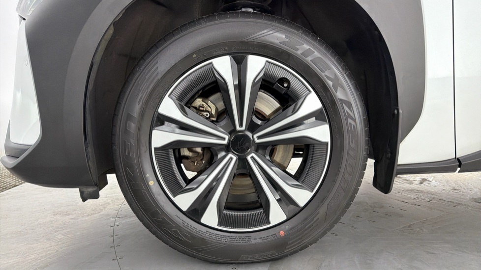 Toyota bZ4X Vision Black #25