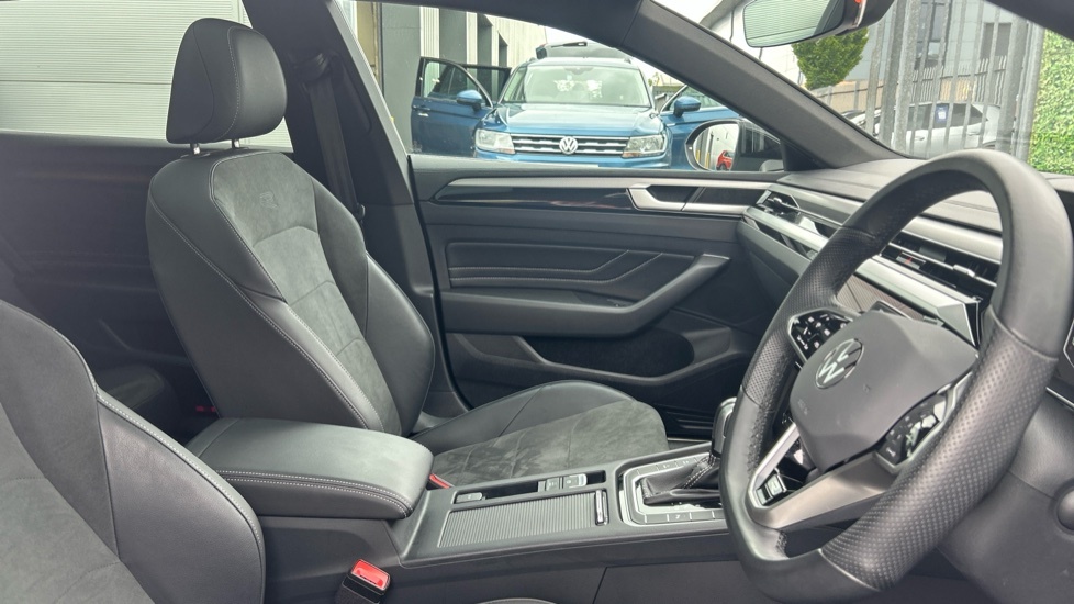 Volkswagen Arteon R-line Black #15