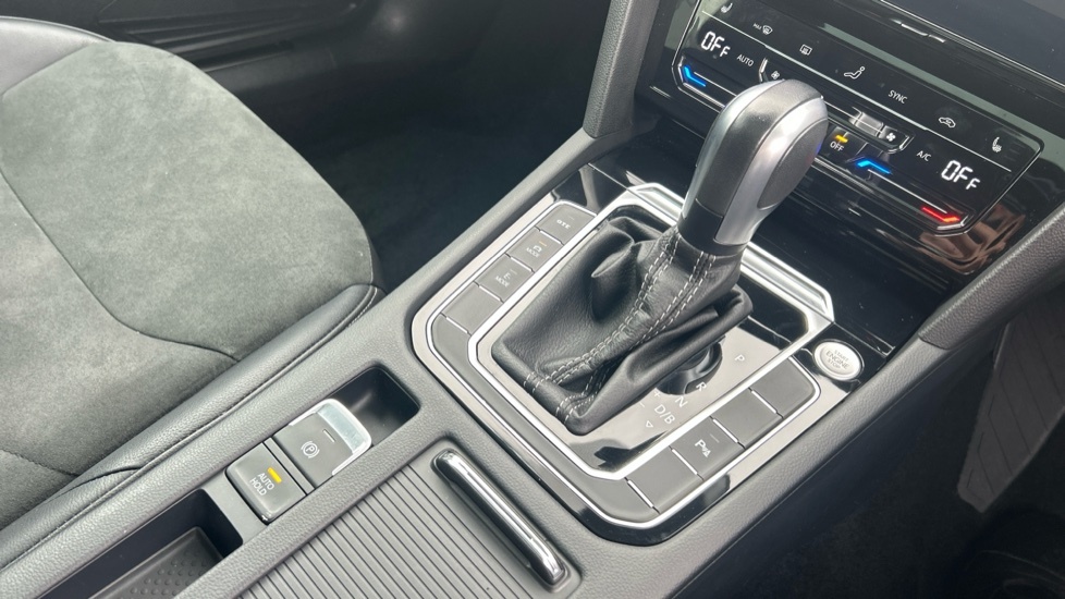 Volkswagen Arteon R-line Black #14