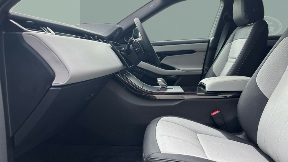 Land Rover Range Rover Evoque Edition Black #3