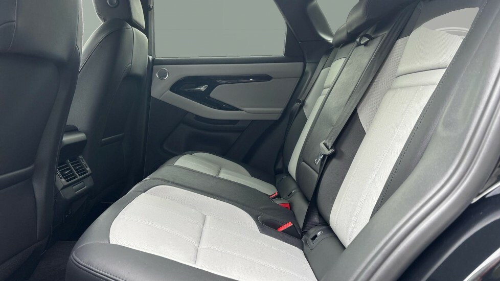 Land Rover Range Rover Evoque Edition Black #4