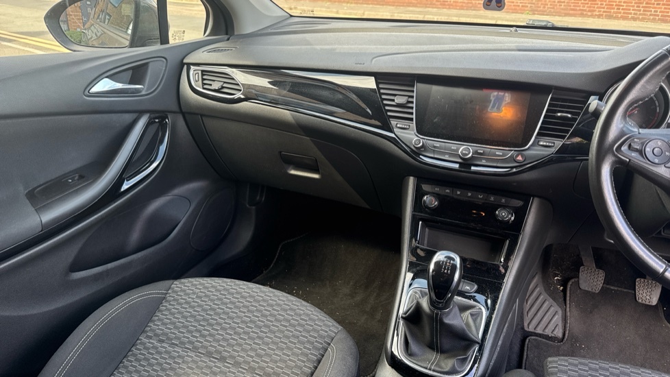 Vauxhall Astra 1.4T 16V 150 Sri Vx-line Nav Black #14