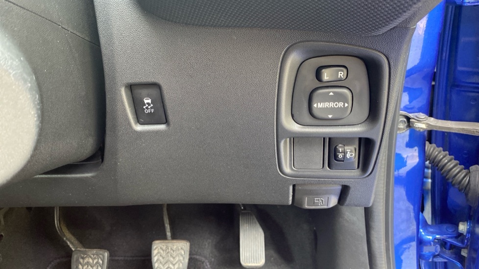 Citroen C1 1.0 Vti 72 Flair Black #21