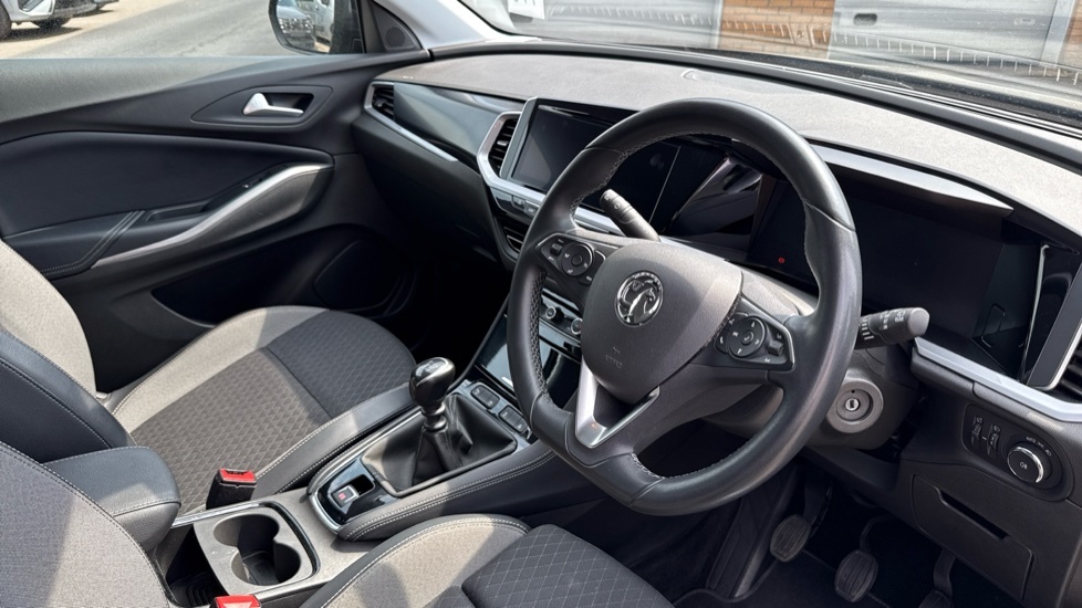 Vauxhall Grandland Ultimate Grey #14