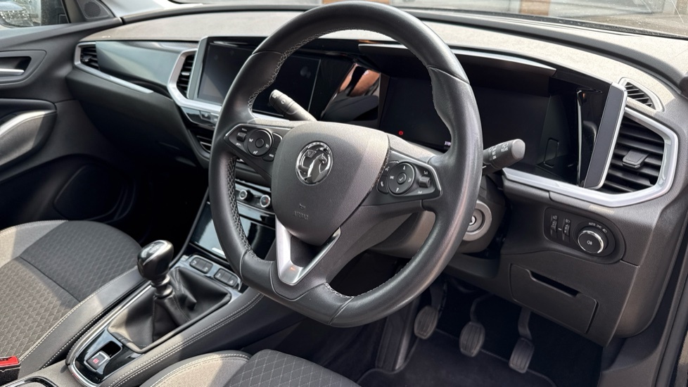 Vauxhall Grandland Ultimate Grey #11