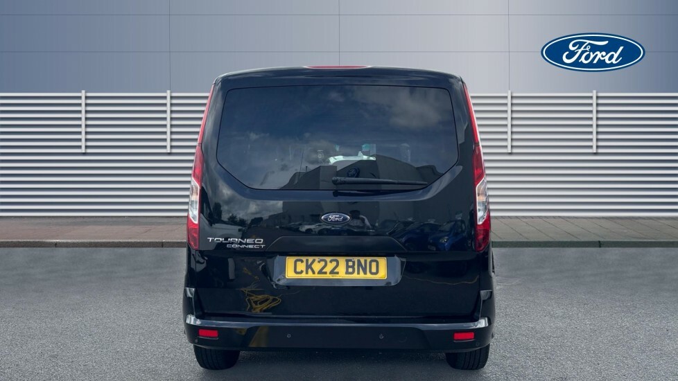 Ford Tourneo Connect Titanium Black #6