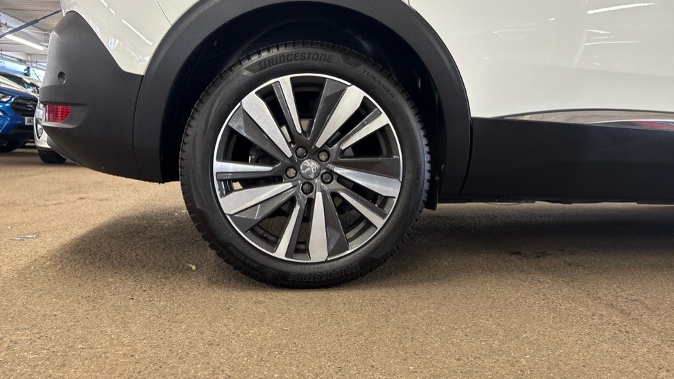 Peugeot 5008 Suv White #7