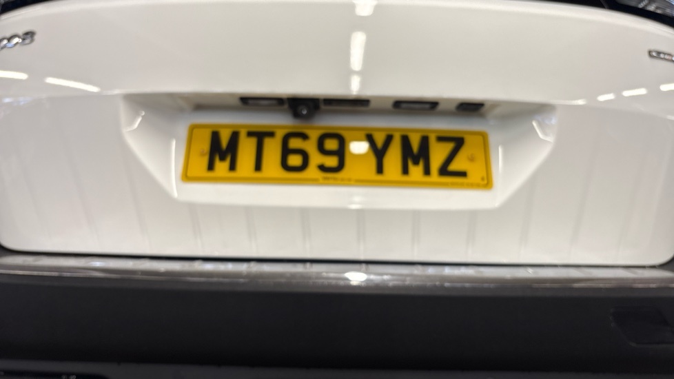 Peugeot 5008 Suv White #50