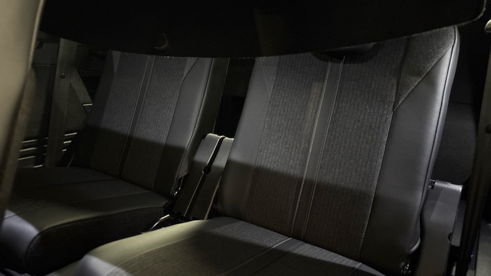 Peugeot 5008 Suv White #65