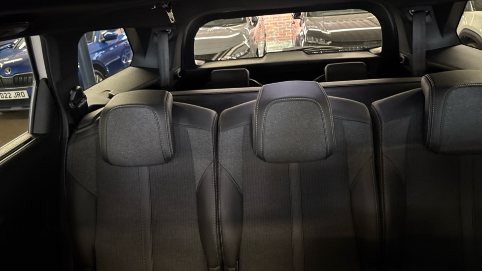 Peugeot 5008 Suv White #15