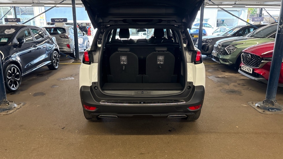 Peugeot 5008 Gt Line Premium White #4