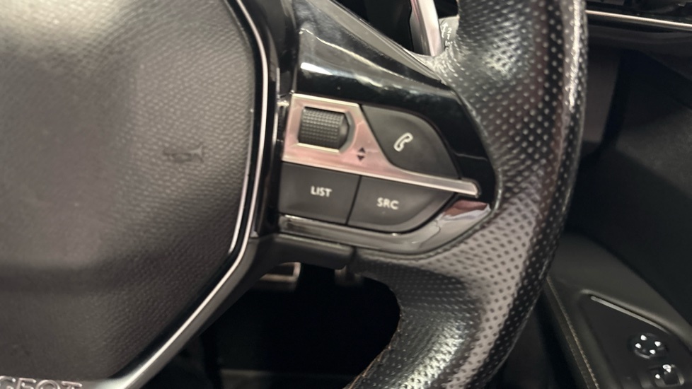 Peugeot 5008 Suv White #27