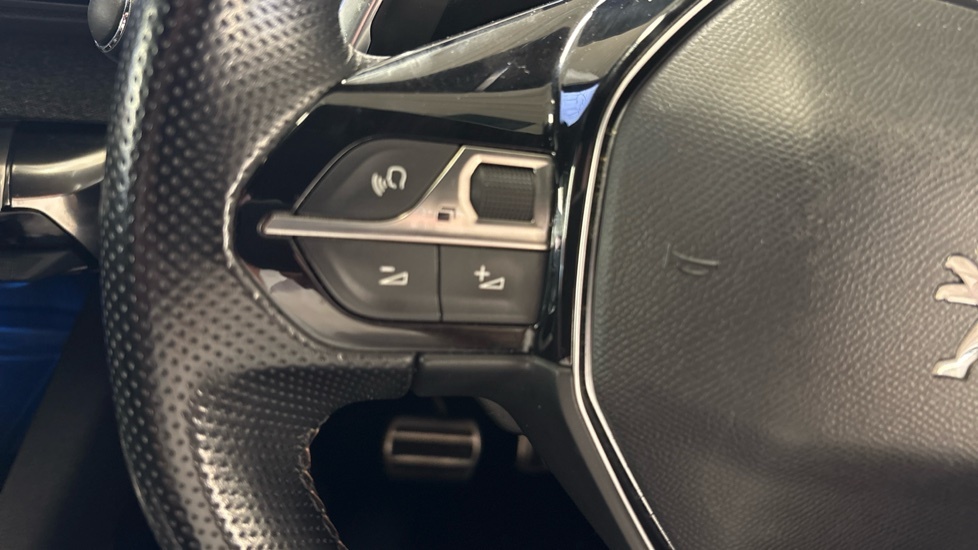 Peugeot 5008 Suv White #28