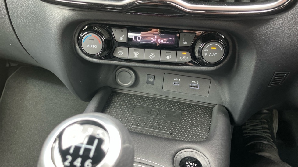 Nissan Juke 1.0 Dig-t Acenta Premium White #27