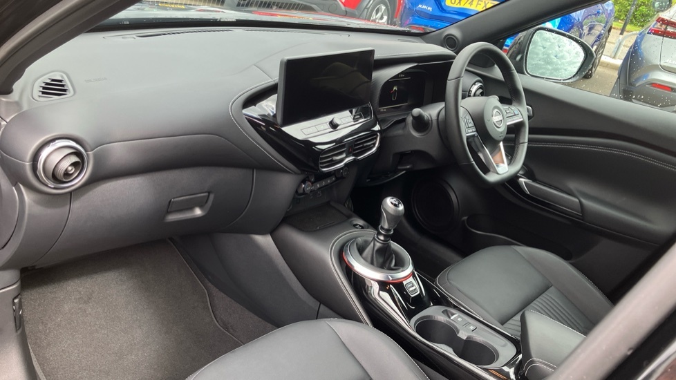Nissan Juke 1.0 Dig-t Acenta Premium White #9